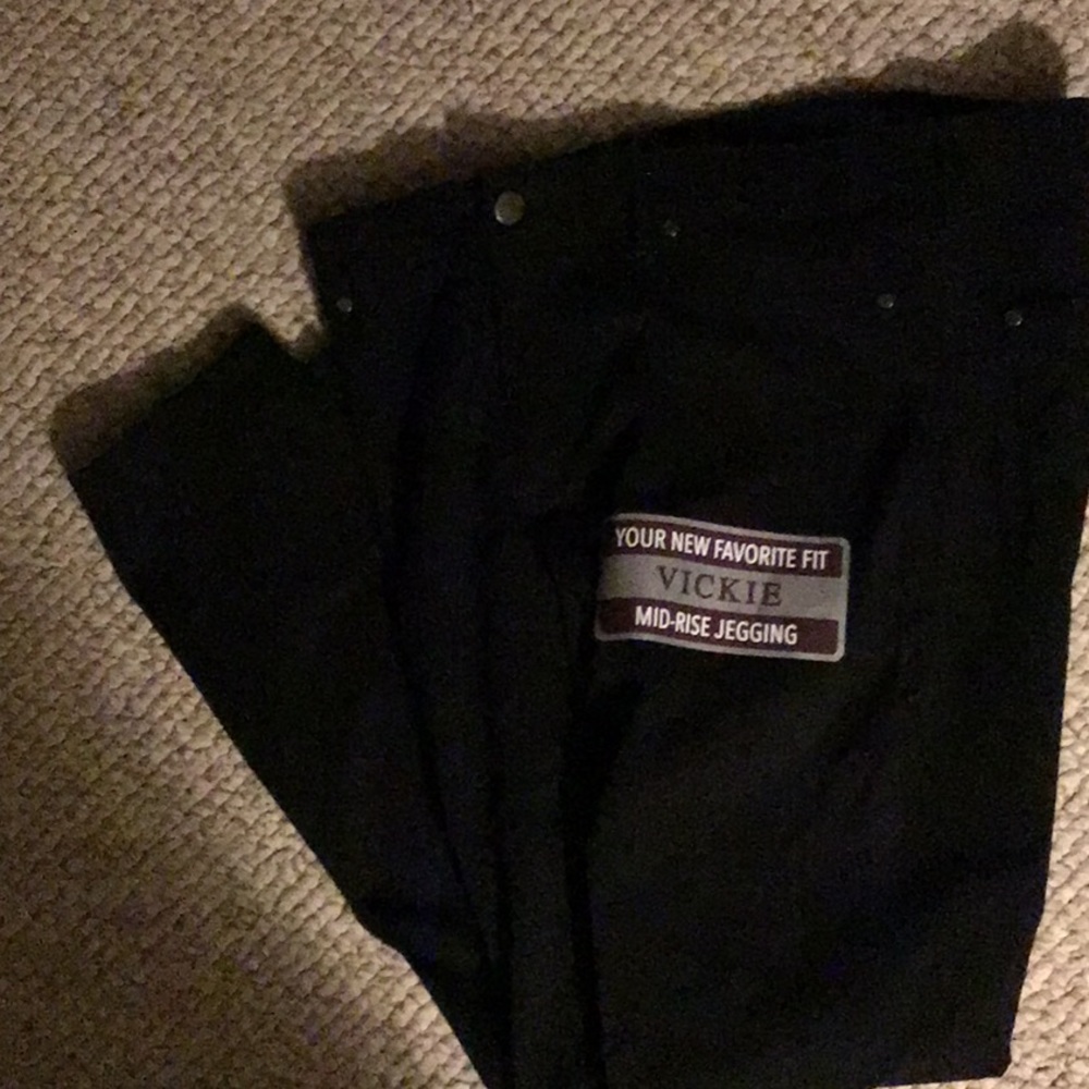 Gloria Vanderbilt size 12 pants